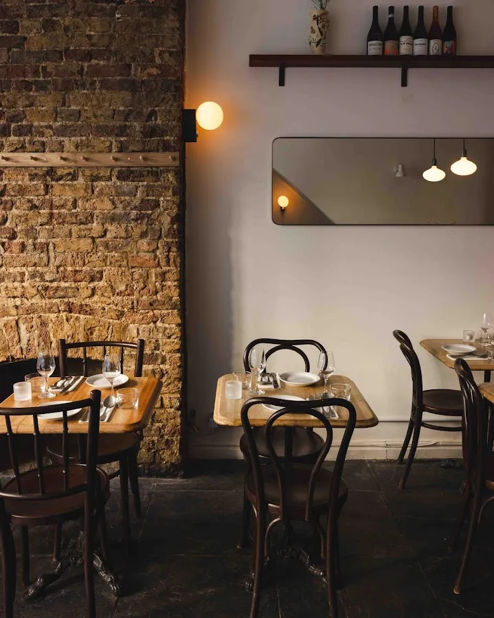 BookNoFees: Restaurant – Calong – London – Calong, Foto 1