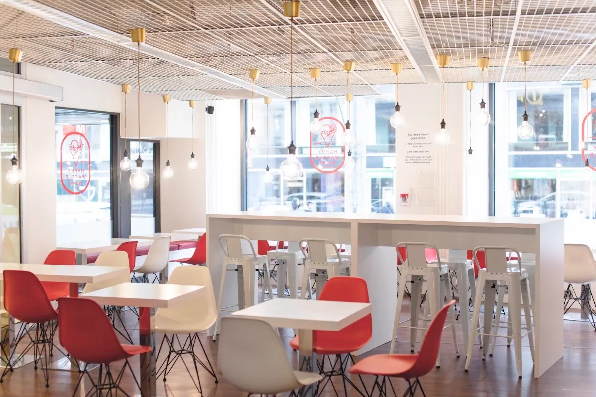 BookNoFees: Café – Happy Waffle – Helsinki – Happy Waffle, Foto 1