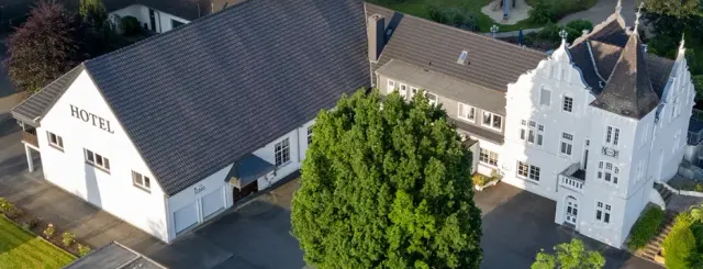 BookNoFees: Feldschlößchen Hotel, Geseke