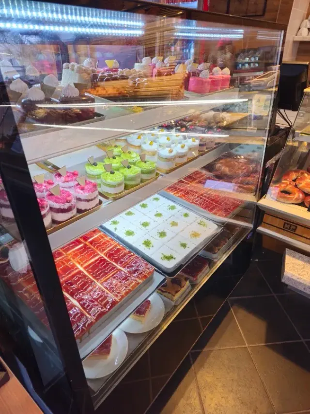 BookNoFees: Mera Bäckerei Simit Sarayi, Oer-Erkenschwick