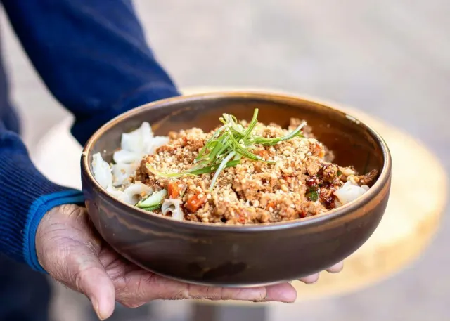 BookNoFees: Restaurant – Nom Pow – Brussels – Kein Problem, Foto 2