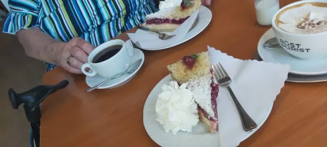 BookNoFees: Restaurant – Café und Konditorei Wenning – Herdecke – Café und Konditorei Wenning, Foto 2