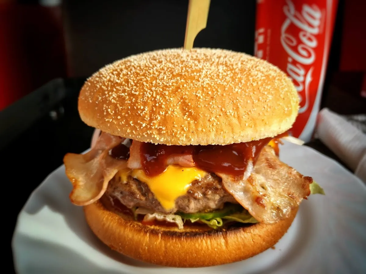 BookNoFees: Restaurant – Heike Weiß Imbiss – Kierspe – Heike Weiss Imbiss, Foto 1