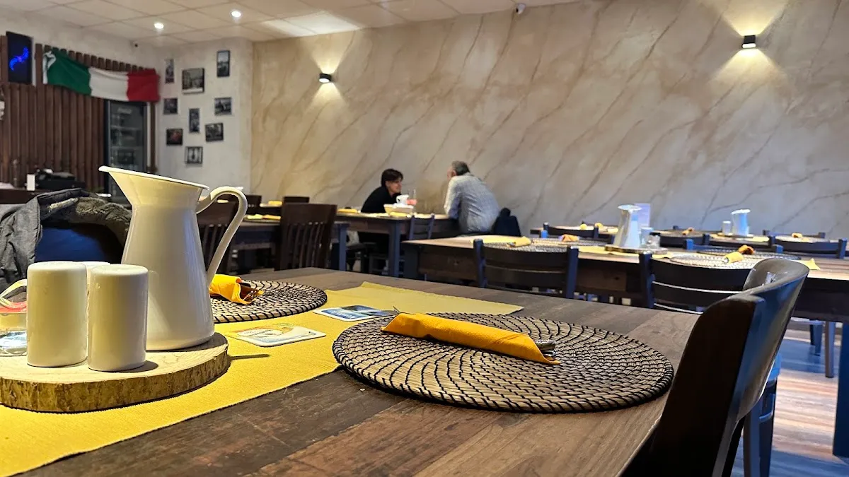 BookNoFees: Restaurant – Trattoria La Fontana – Schalksmühle – Trattoria La Fontana, Foto 1