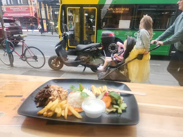 BookNoFees: Restaurant – Shawarma – Dublin – Shawarma, Foto 2