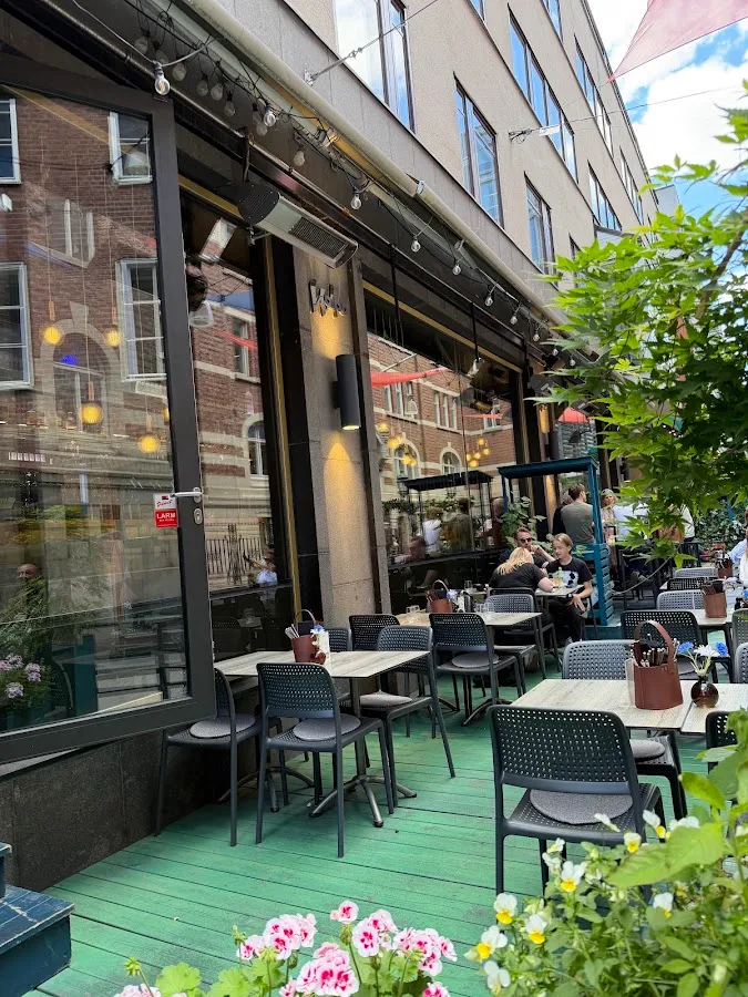 BookNoFees: Restaurant – Waipo – Stockholm – Ehefrau, Foto 1
