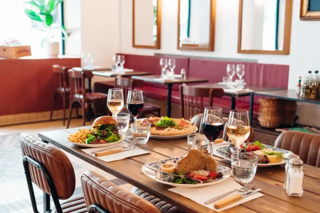 BookNoFees: Restaurant – Botza – Paris – Stimme, Foto 3