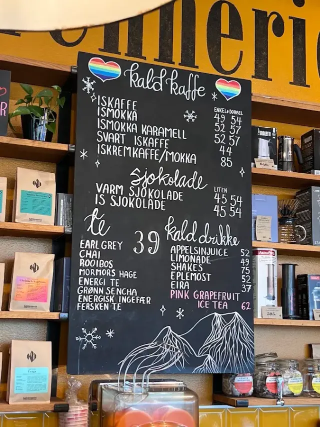 BookNoFees: Café – Kaffebrenneriet – Oslo – Die Kaffeerösterei, Foto 2