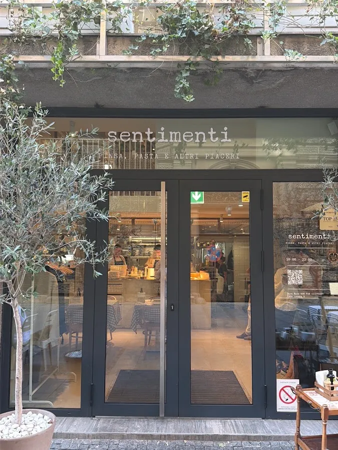 BookNoFees: Restaurant – Sentimenti – Belgrade – Gefühle, Foto 1