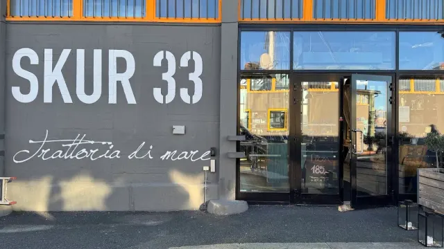 BookNoFees: Skur 33, Oslo