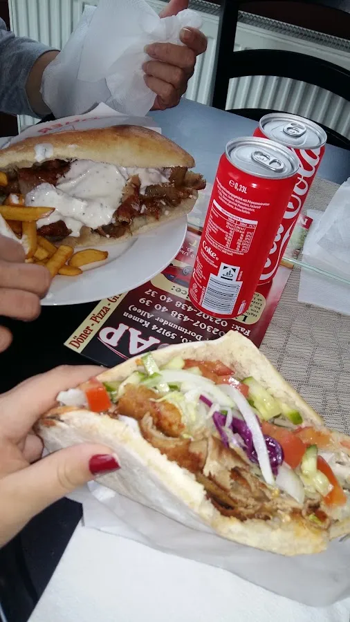 BookNoFees: Restaurant – B K Kebap Restaurant – Kamen – B K Kebap Restaurant, Foto 2
