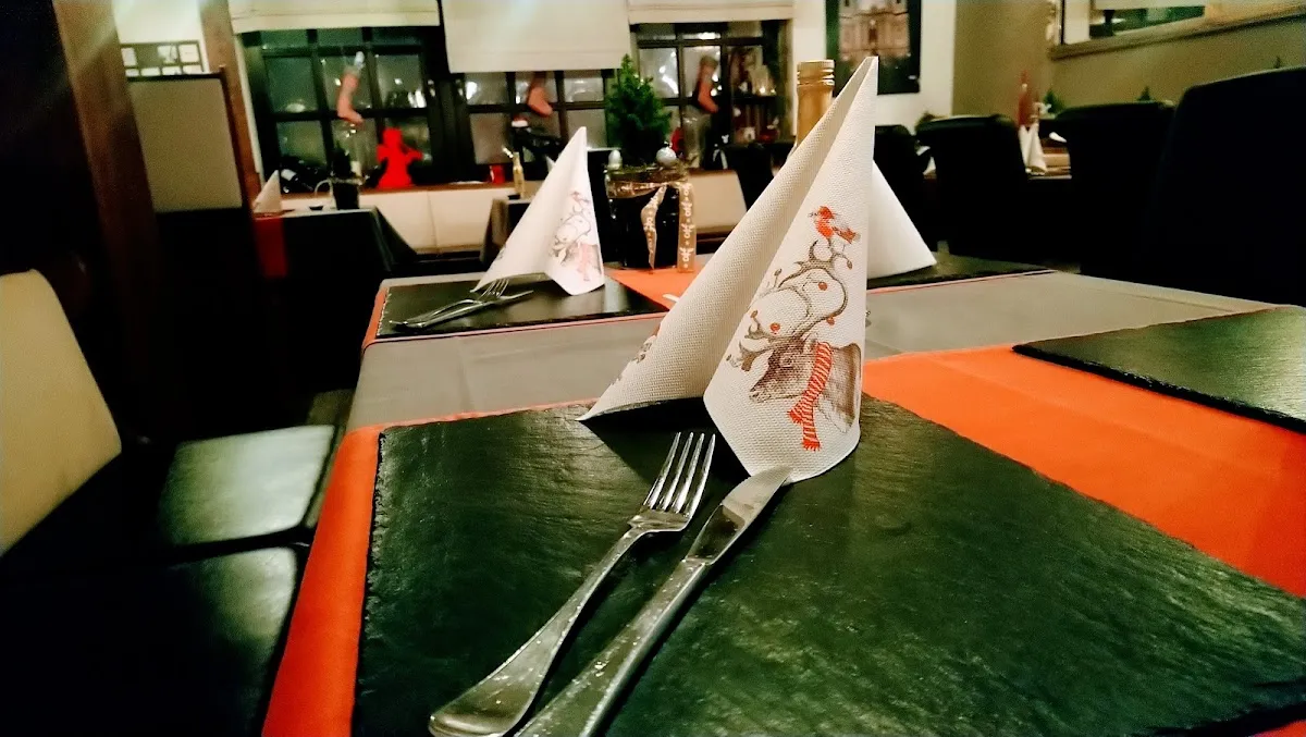 BookNoFees: Restaurant – Deutsches Haus – Marsberg – Deutsches Haus, Foto 1