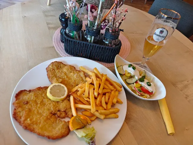 BookNoFees: Restaurant – Haus Mäler – Breckerfeld – Haus Mäler, Foto 2