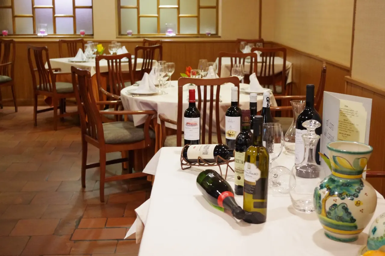 BookNoFees: Restaurant – El Coto del Casar – Madrid – Das Jagdrevier von Casar, Foto 1