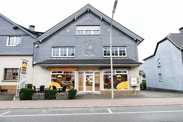 BookNoFees: Bäckerei – Bäckerei Café Adolph – Bestwig – Bäckerei Café Adolph, Foto 1